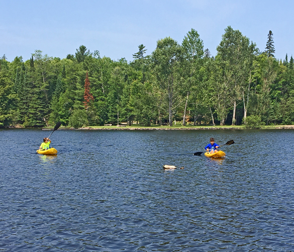 Little Redstone Lake 9 - Rental Cottage - Haliburton Ontario Canada